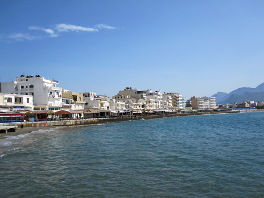 Elounda, Blick auf den Ort